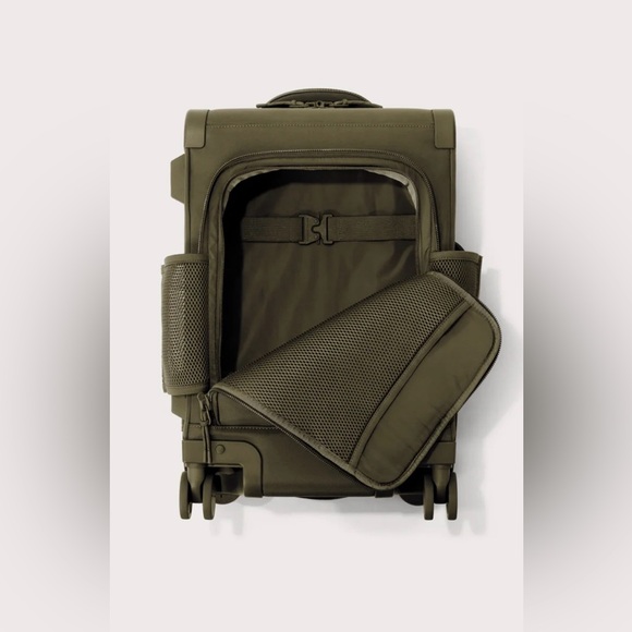 Dagne Dover Seattle Carry-On Luggage Suitcase in Dark Moss (Green) 20.5” (EUC) - Picture 4 of 13